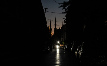 Психопаты у руля, миф «общественного договора» и почему империи ломаются